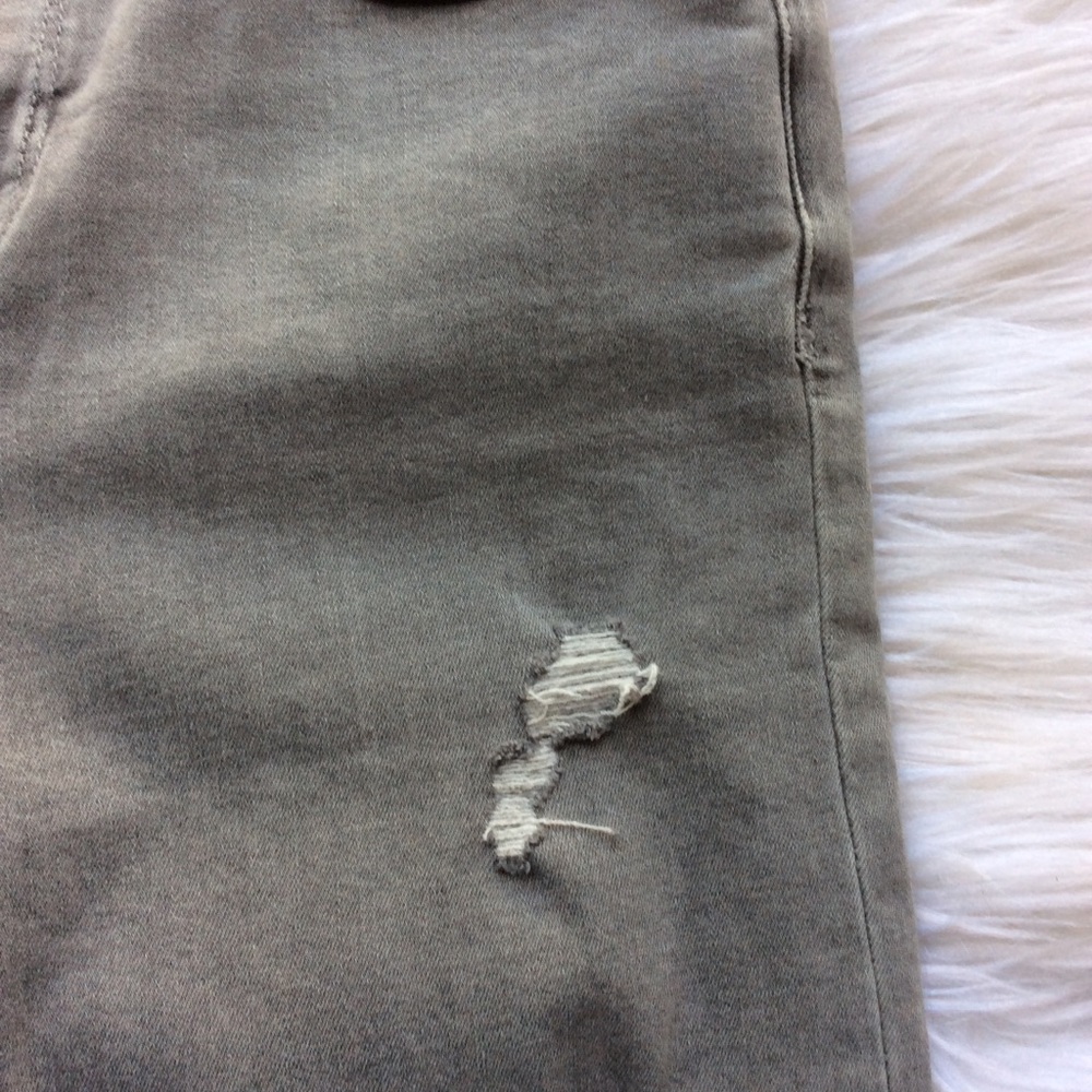 TOPSHOP Moto Grey Ripped Jamie Jeans - Picture 7 of 8
